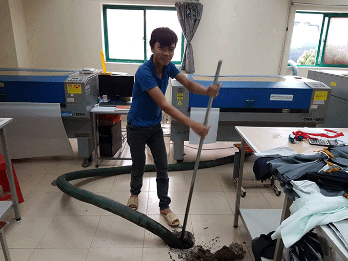 Bể phốt cũ phải đục nền nhà